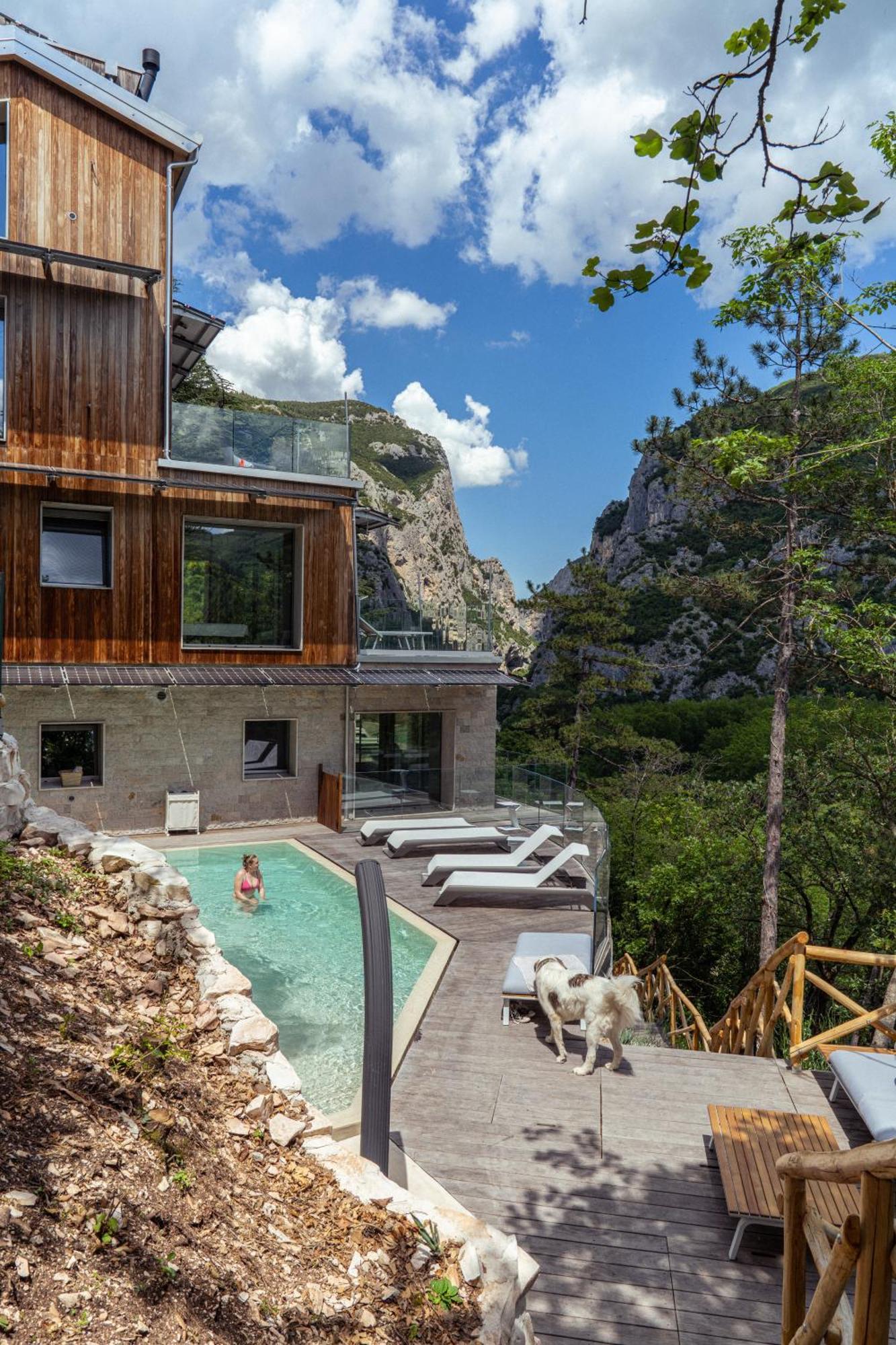 La Forestale Luxury Ecolodge Piano Terra- Appt Acqualagna Zewnętrze zdjęcie